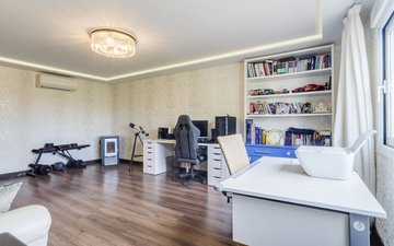 Property slide 17
