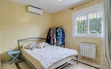 Property slide 31