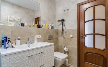 Property slide 35