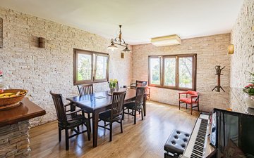 Property slide 14