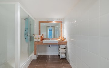 Property slide 33