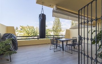 Property slide 25