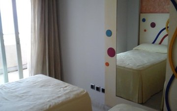 Property slide 20