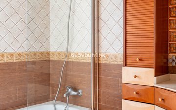 Property slide 24