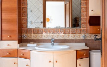 Property slide 25