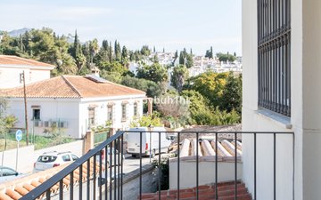 Property slide 29