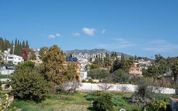 Property slide 30