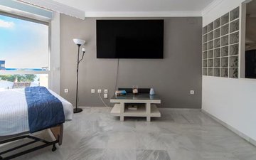 Property slide 23