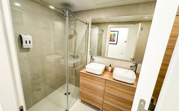 Property slide 31