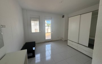 Property slide 14