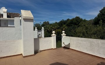 Property slide 19