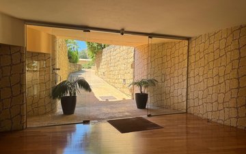 Property slide 30