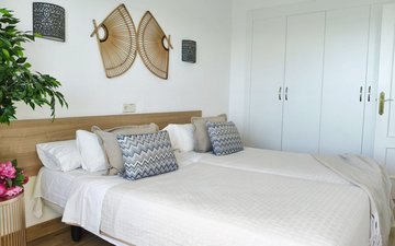 Property slide 14