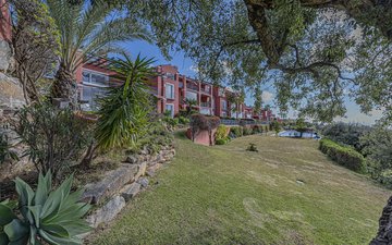 Property slide 30