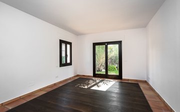 Property slide 23