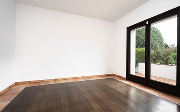 Property slide 33