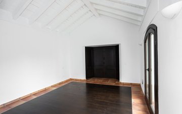 Property slide 34
