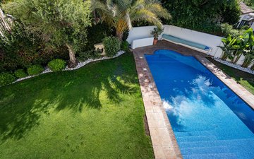 Property slide 48