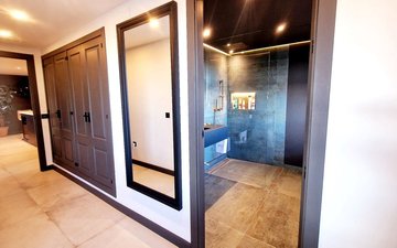 Property slide 20