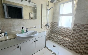 Property slide 24