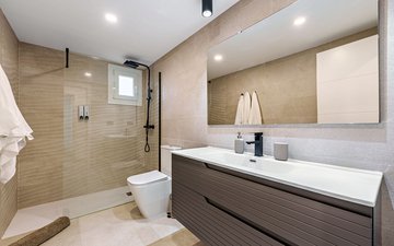 Property slide 10