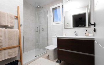 Property slide 15