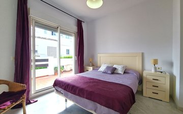 Property slide 25