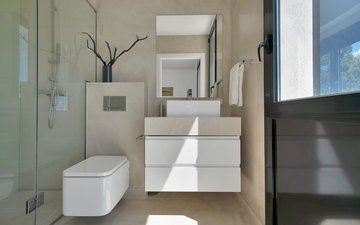 Property slide 36