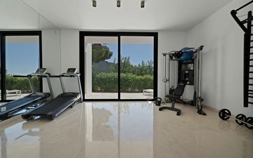 Property slide 40