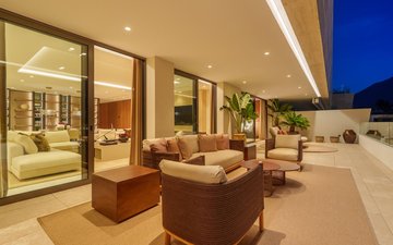 Property slide 50