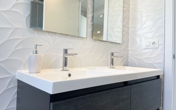 Property slide 15