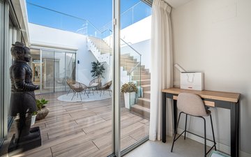 Property slide 31
