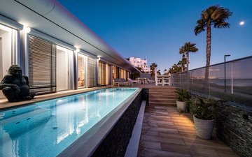 Property slide 35