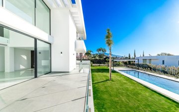Property slide 18