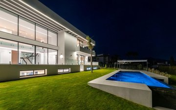 Property slide 23