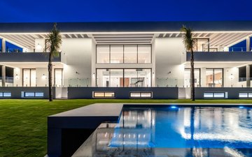 Property slide 25