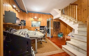 Property slide 18