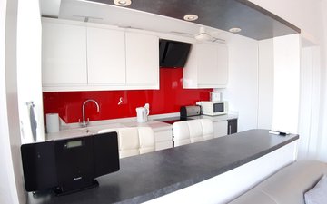 Property slide 19