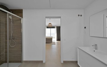 Property slide 21