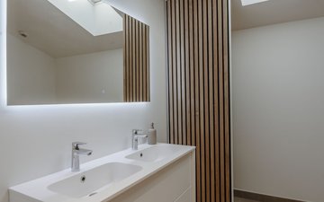 Property slide 22