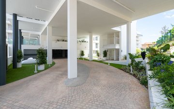 Property slide 31