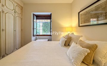 Property slide 25
