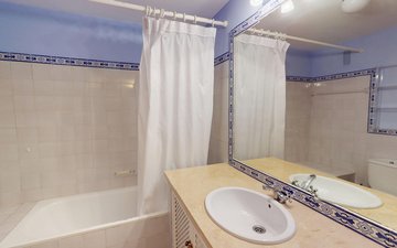 Property slide 10