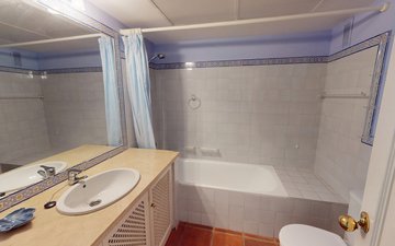 Property slide 18