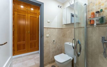 Property slide 16