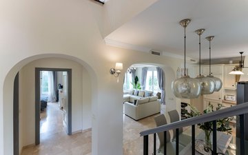 Property slide 19