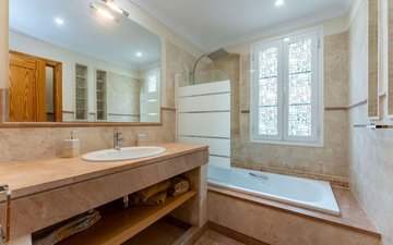Property slide 23