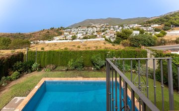 Property slide 30