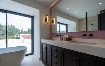 Property slide 25