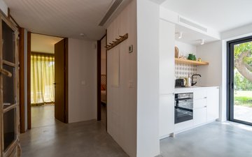 Property slide 39